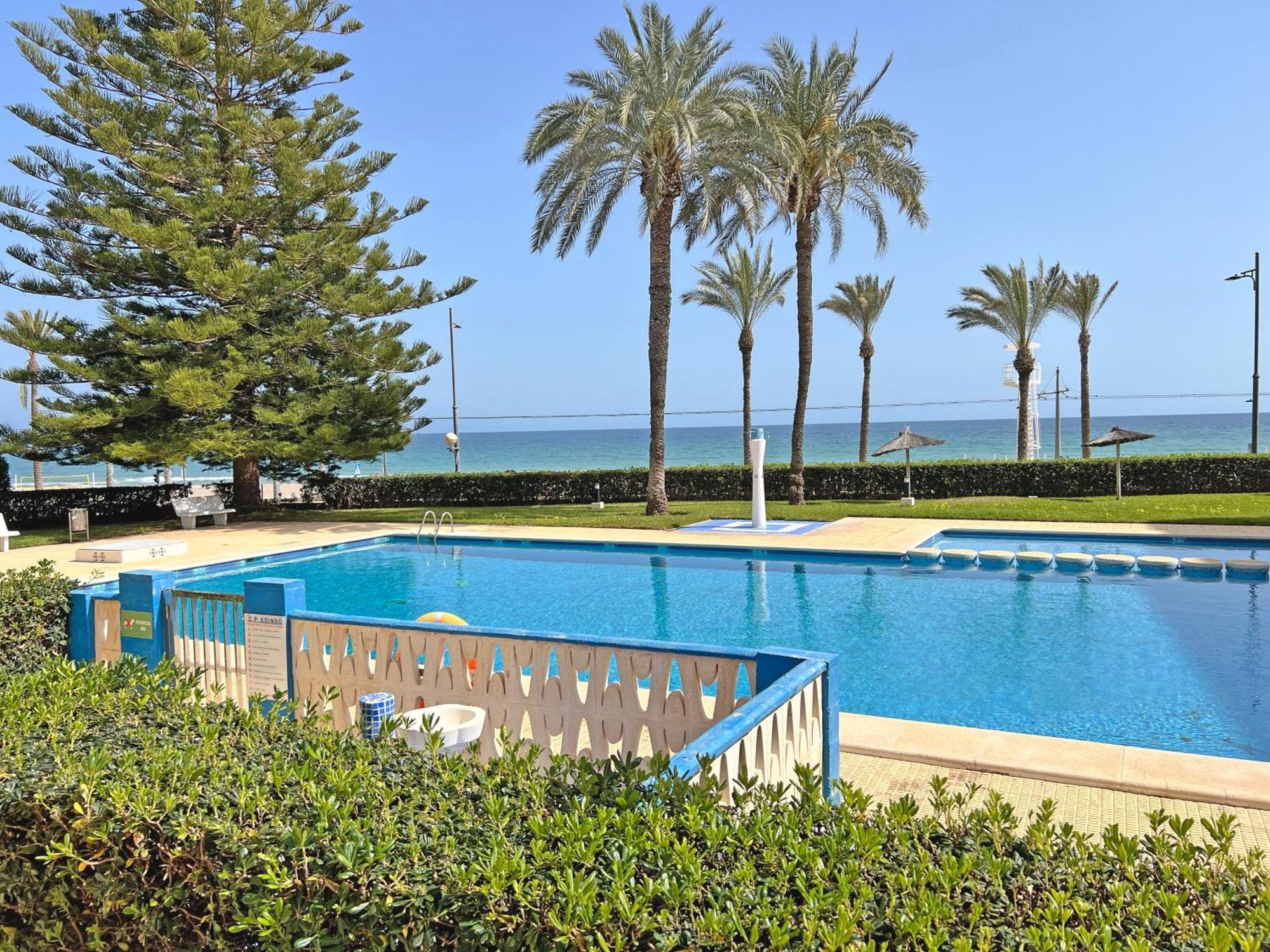 Апартаменты Oasis Frente Al Mar. Parking Gratis Кампелло Экстерьер фото